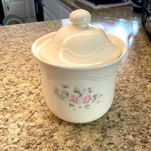Tea Rose Canister